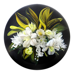 Happiness of White Flowers von Melissa Ayotte