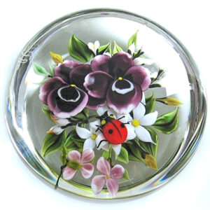 Pansy Bouquet with Ladybug von Rick Ayotte