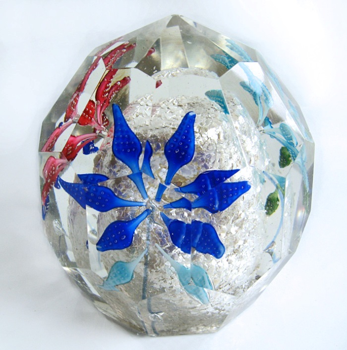 von auf-Silber Blumentrio