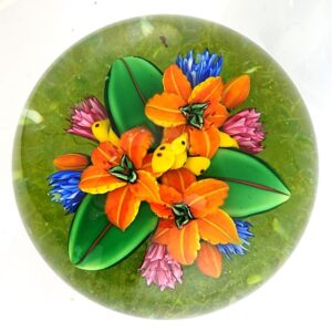 Blumen Arrangement Farbenpraechtig von Richard Loesel