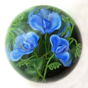 Blaue Wicken Bukett von Studios Lundberg