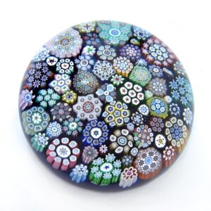 Close Millefiori medium von Peter McDougall