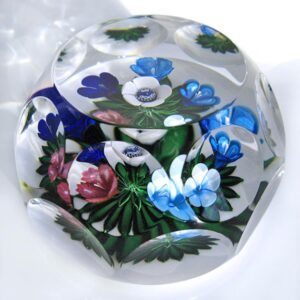 Fraicheur Upright Bouquet von Louis Saint