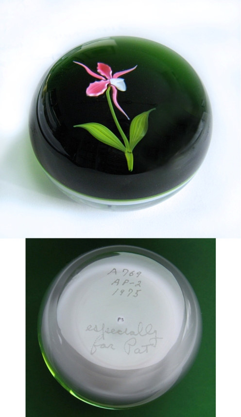 Orchidee ein ganz spezieller Paperweight von Paul Stankard